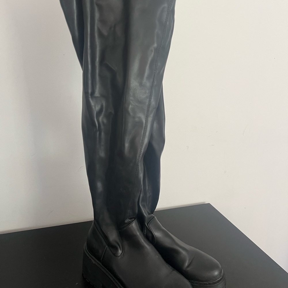 Black Over the Knee Boots with Smooth Leather Finish